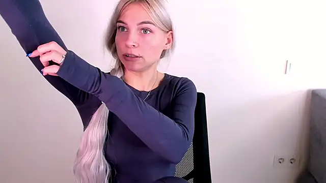 FoxyKathryn's Live XXX Chat