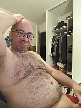 veryverybigdick45 现场性爱视讯表演