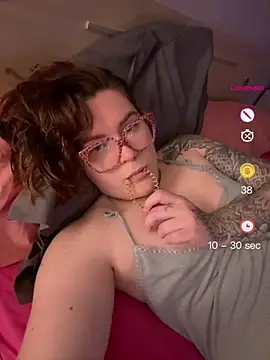 MashapinkX's Live XXX Chat