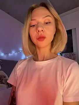 _urbestie_'s Webcam Show