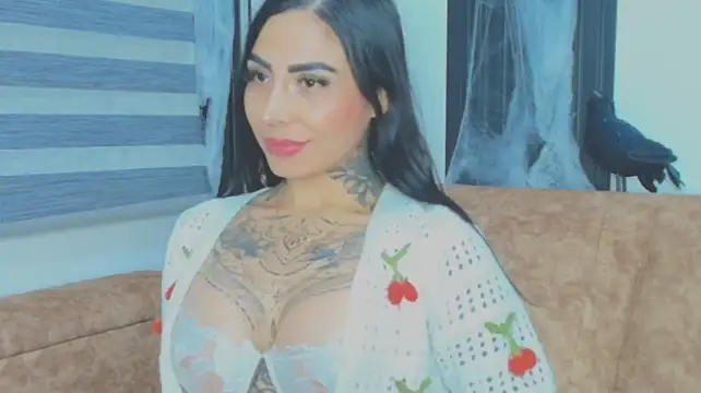 EmiliMontero's Webcam Show