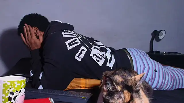WolfMoreau's Webcam Show