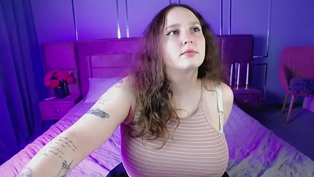 ElisonMinix's Live XXX Chat