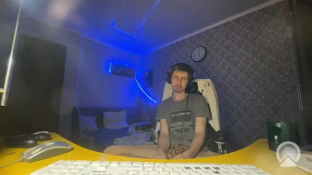 Aki-Laky's Webcam Show