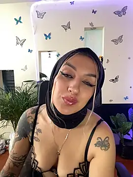 Lia-mitch's Live XXX Chat