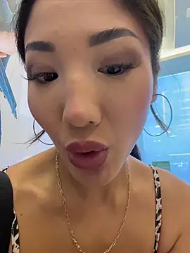 lean_lie8 现场性爱视讯表演