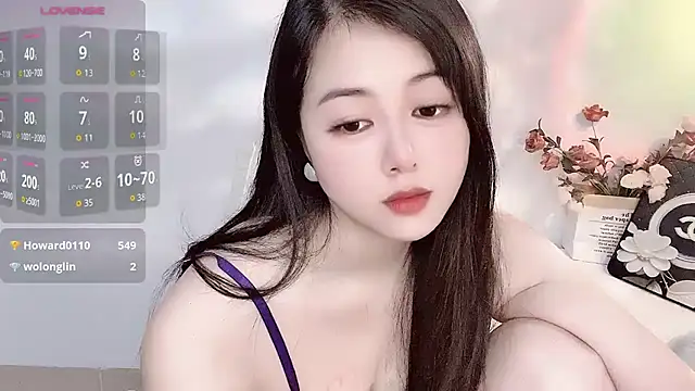 Lydia_170's Live XXX Chat