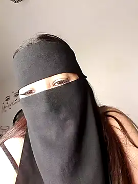 Hot_leila69 现场性爱视讯表演