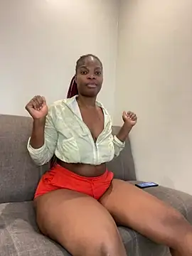 THESTALLIONBARBIEDOLL's Webcam Show