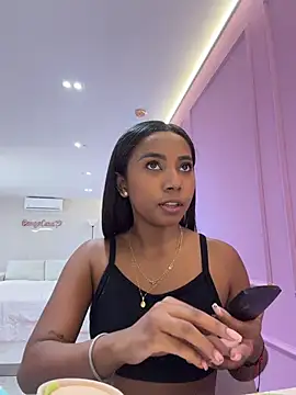 GabrielaLugo's Webcam Show