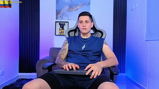 Yeiko_Romero_'s Live XXX Chat