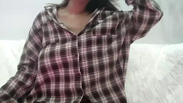 chhui_mui's Webcam Show