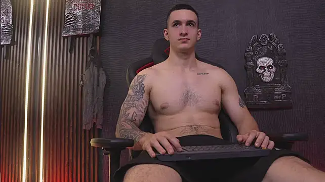 JacksonOlsenn's Webcam Show