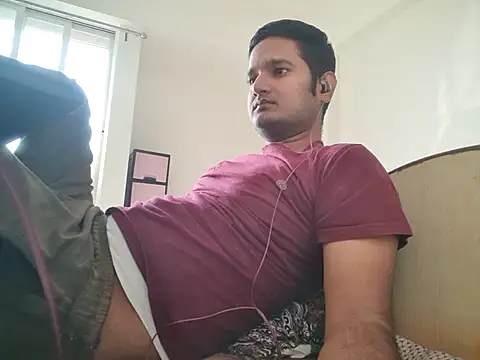 IM_NAUGHTY_JON's Webcam Show