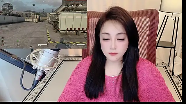 Daisy-77's Live XXX Chat