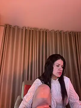 Aliinak's Webcam Show
