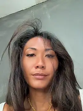thai-dreamgirl 现场性爱视讯表演