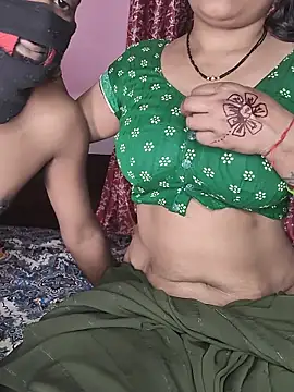 Mona_kunal28's Webcam Show