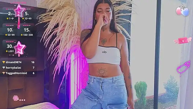 CoralRigan's Webcam Show
