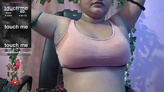 Pari-new's Webcam Show