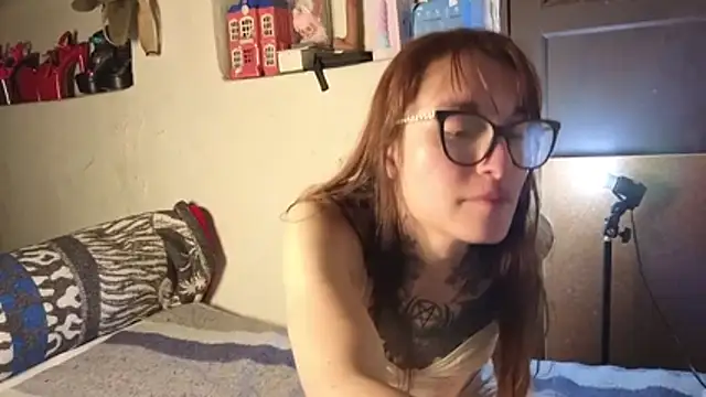 kittenlizz's Webcam Show