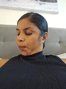 Sensual_indian7's Live XXX Chat