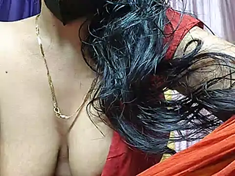 poojaxxx65's Webcam Show