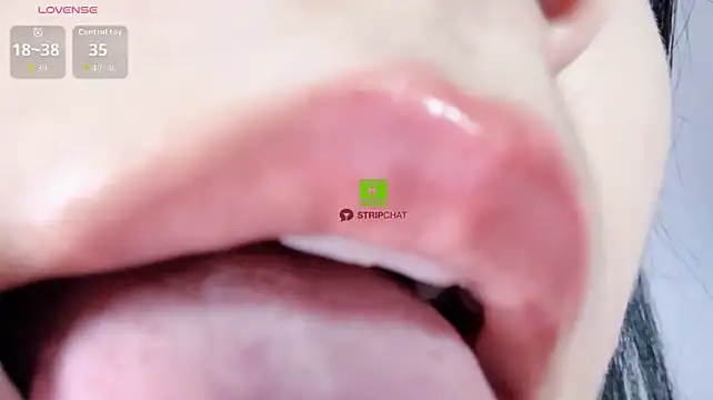 ice1-1e's Webcam Show