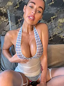 Carmel_Louise's Webcam Show