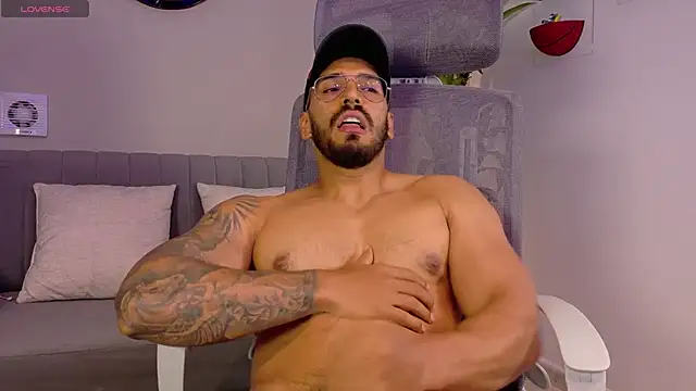tony_muscle 现场性爱视讯表演