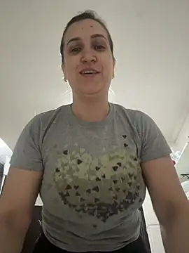 Bia_sexynovaes' Webcam Show