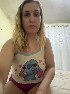 Bia_sexynovaes' Webcam Show