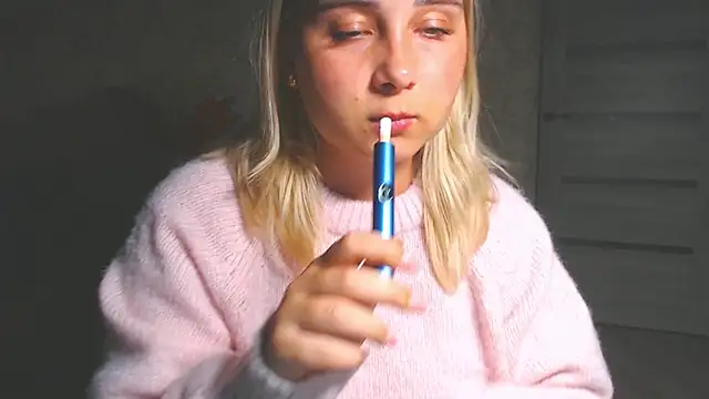 DolphinDreams' Webcam Show