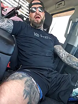Beardedtattood's Webcam Show