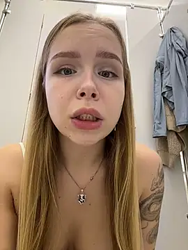 Liza_risky's Webcam Show