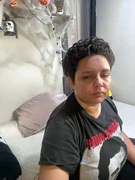 Mabelydani's Webcam Show