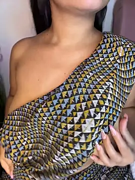 shara_queen1's Live XXX Chat