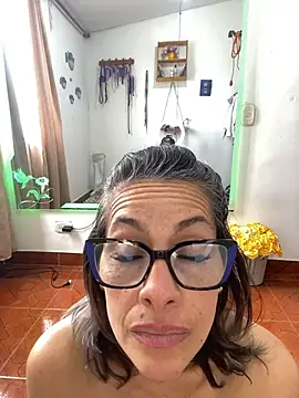 Goddess-Love-'s Live XXX Chat