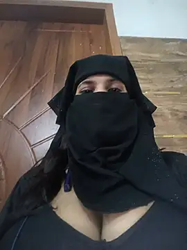 Aafreen_36's Live XXX Chat