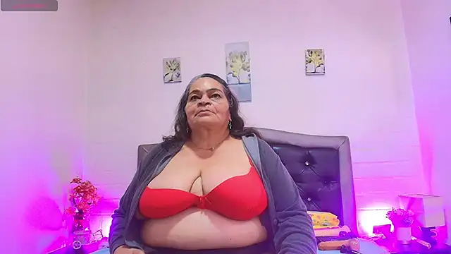 QueenMatturex's Webcam Show