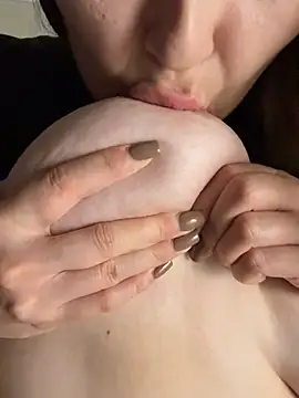 gi_grahams' Live XXX Chat