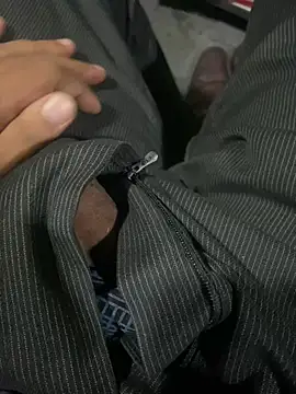 punit_stranger's Webcam Show