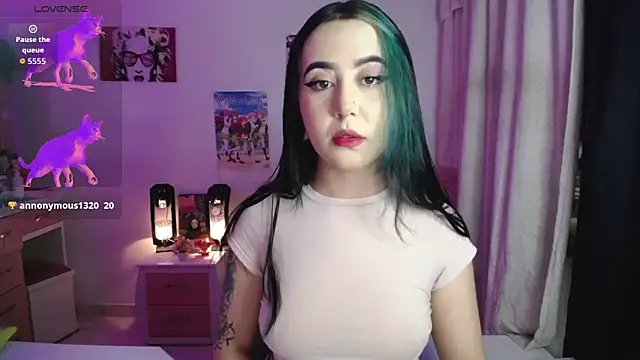 iris_sky's Live XXX Chat