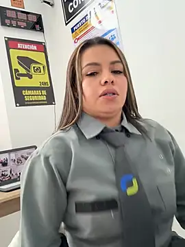 Ariana-07's Webcam Show