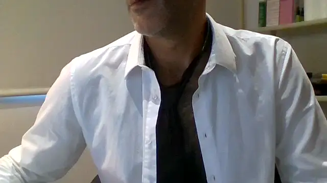 66MA69's Webcam Show