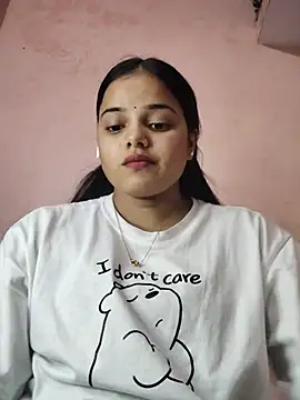 Queen_111's Webcam Show
