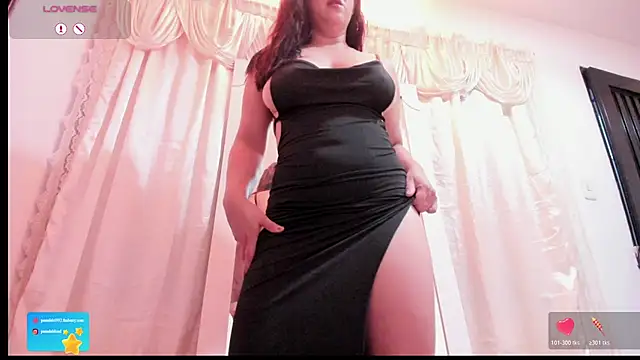 PamelaBliss' Live XXX Chat