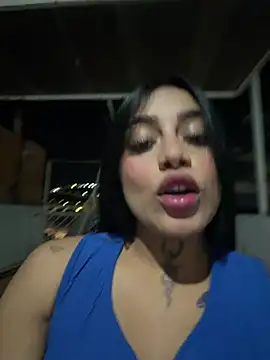 Emili_candy's Webcam Show