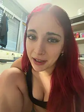 sexymelli18's Webcam Show