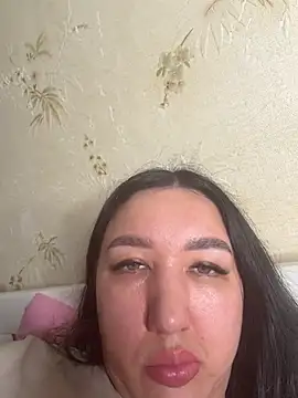 Naughtbaby_2025's Live XXX Chat